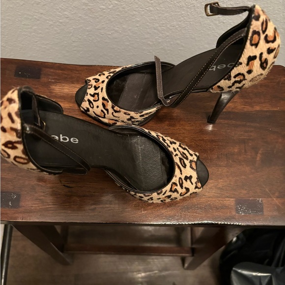 Bebe cheetah Print Heels - Picture 3 of 3